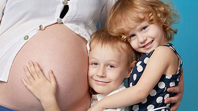 Μελέτη: Πολλά παιδιά… μικρότερος ο κίνδυνος εγκεφαλικού!